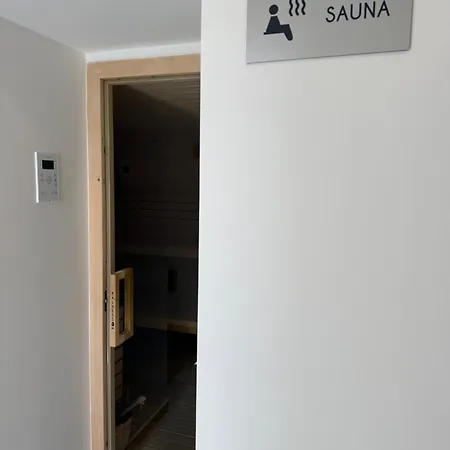 Bellaapartment アパート